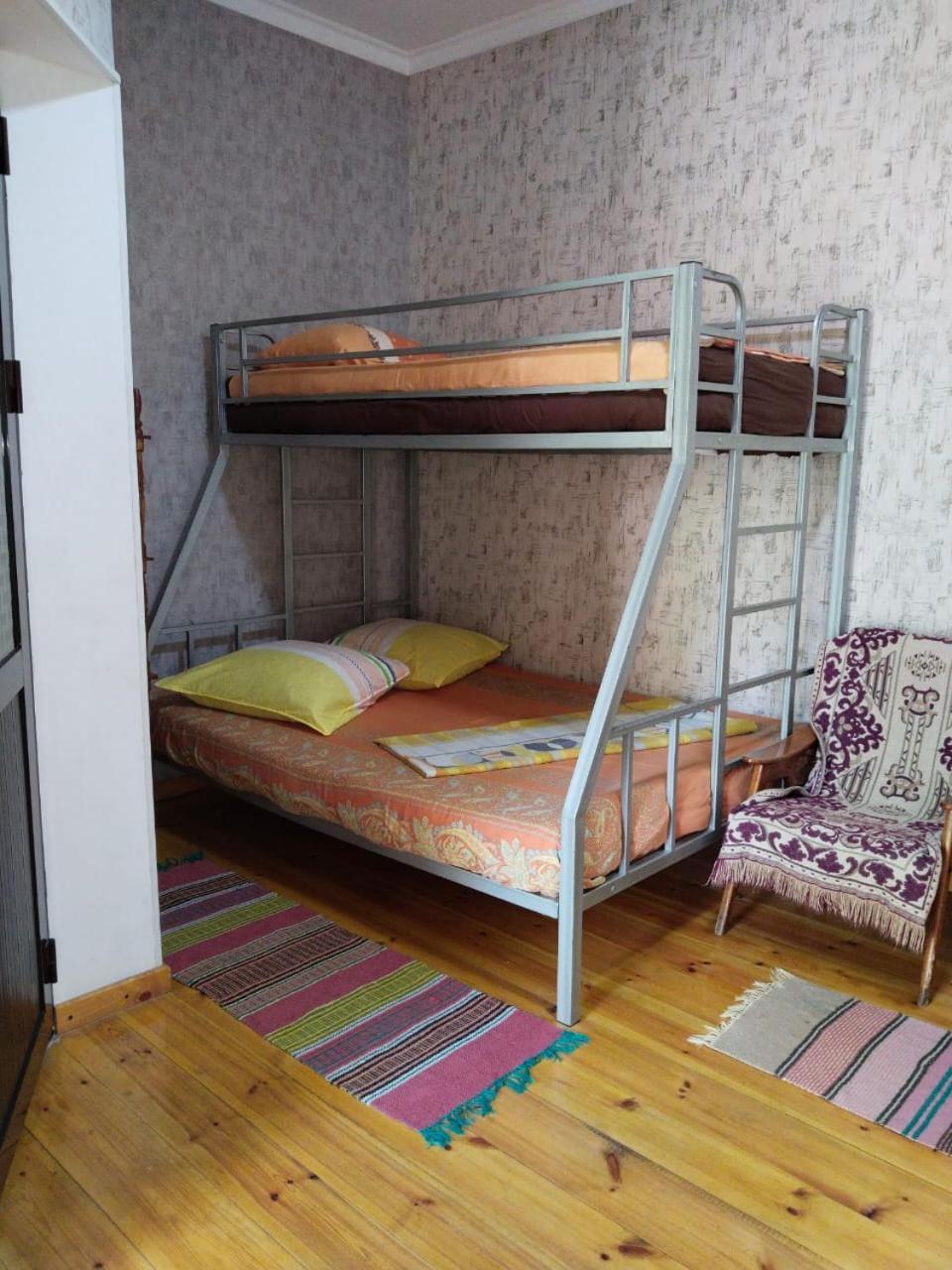 Arman Hotel Saryaghash Екстериор снимка